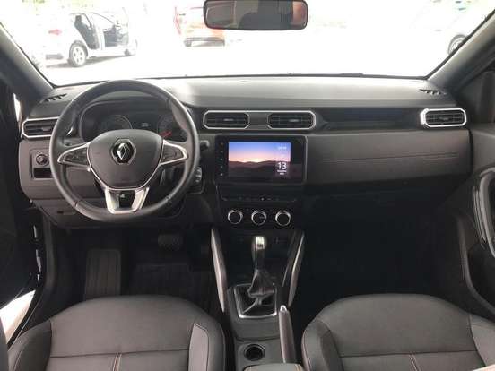 RENAULT-DUSTER-2025