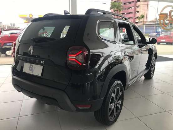 RENAULT-DUSTER-2025