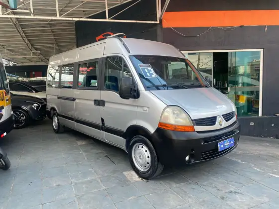 RENAULT MASTER 2.5 DCI MINIBUS L3H2 16 LUGARES 16V DIESEL 3P MANUAL