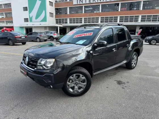 RENAULT OROCH 1.6 16V SCE FLEX INTENSE MANUAL RENAULT OROCH 1.6 16V SCE FLEX INTENSE MANUAL