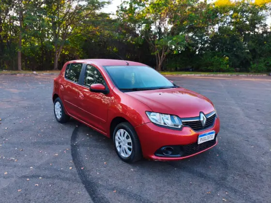 RENAULT SANDERO 1.6 EXPRESSION 8V FLEX 4P AUTOMATIZADO