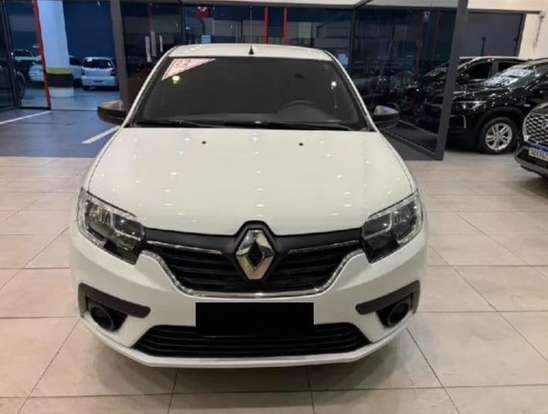 RENAULT-LOGAN-2021