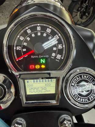 ROYAL ENFIELD-CLASSIC 350-2024