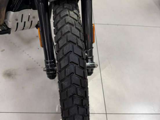 ROYAL ENFIELD-HIMALAYAN ROYAL ENFIELD-HIMALAYAN-2023