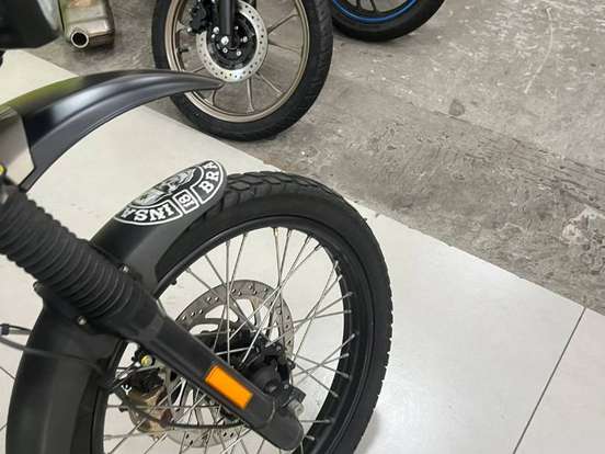 ROYAL ENFIELD-HIMALAYAN ROYAL ENFIELD-HIMALAYAN-2019