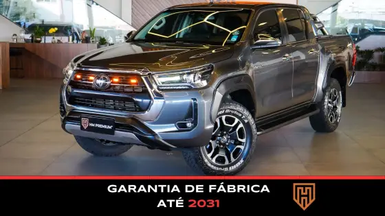 TOYOTA HILUX 2.8 D-4D TURBO DIESEL CD SRX 4X4 AUTOMÁTICO TOYOTA HILUX 2.8 D-4D TURBO DIESEL CD SRX 4X4 AUTOMÁTICO