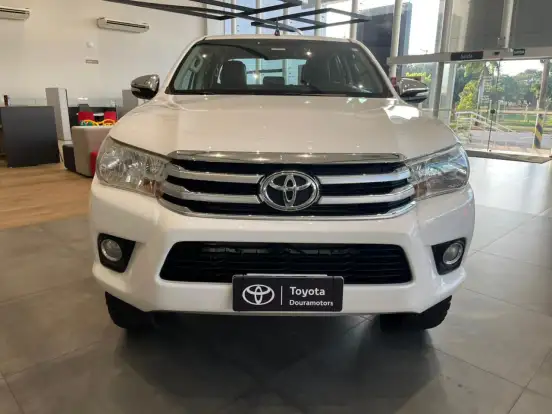 TOYOTA-HILUX-2.8 SRV 4X4 CD 16V DIESEL 4P AUTOMÁTICO TOYOTA-HILUX-2015