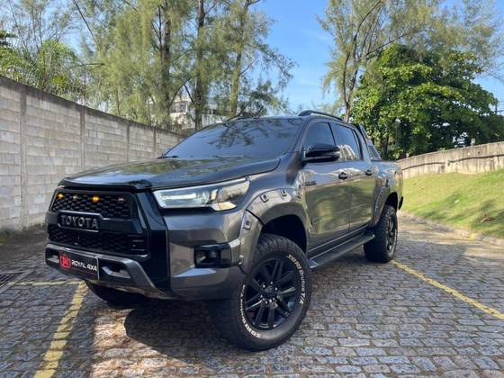 TOYOTA HILUX 2.8 SRV 4X4 CD 16V DIESEL 4P AUTOMÁTICO