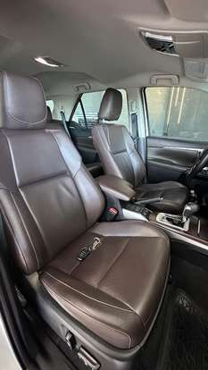 TOYOTA-HILUX SW4-2019