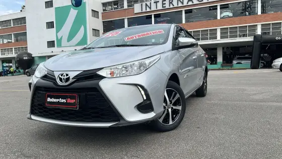 TOYOTA YARIS 1.5 16V FLEX SEDAN XL MULTIDRIVE TOYOTA YARIS 1.5 16V FLEX SEDAN XL MULTIDRIVE