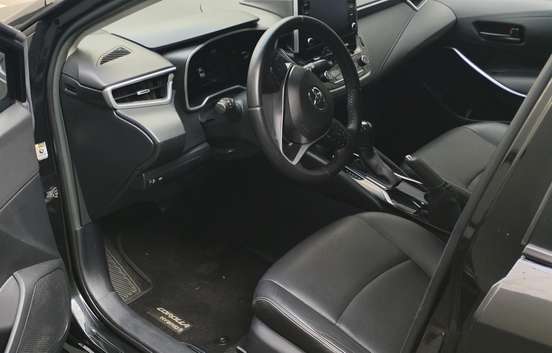 TOYOTA-COROLLA-2019