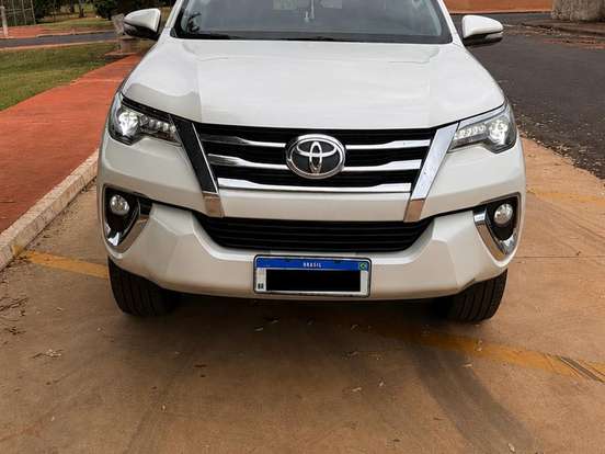 TOYOTA-HILUX SW4-2.8 SRX 4X4 16V TURBO INTERCOOLER DIESEL 4P AUTOMÁTICO TOYOTA-HILUX SW4-2016