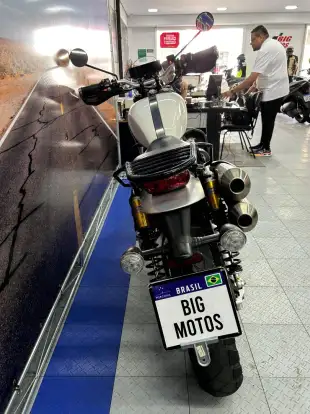 TRIUMPH-SCRAMBLER 1200 XE-2019