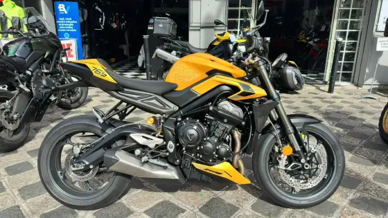 TRIUMPH STREET TRIPLE RS ABS TRIUMPH STREET TRIPLE RS ABS