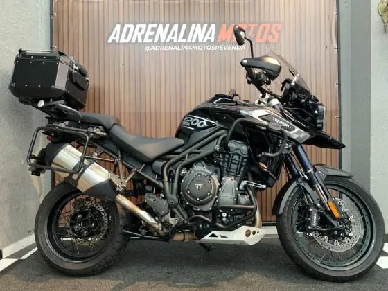 TRIUMPH TIGER 1200 XCX TRIUMPH TIGER 1200 XCX
