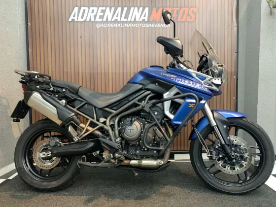 TRIUMPH TIGER 800 XRT TRIUMPH TIGER 800 XRT