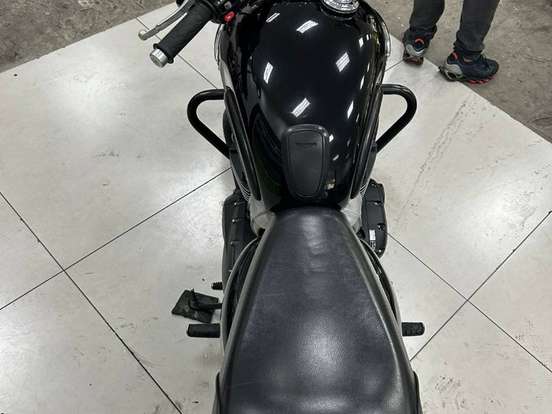 TRIUMPH-BONNEVILLE T100 BLACK 900 TRIUMPH-BONNEVILLE T100 BLACK 900-2020