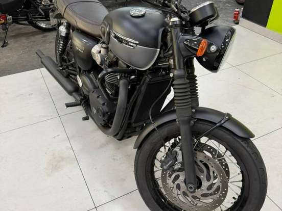 TRIUMPH-BONNEVILLE T120 BLACK 1200 TRIUMPH-BONNEVILLE T120 BLACK 1200-2021