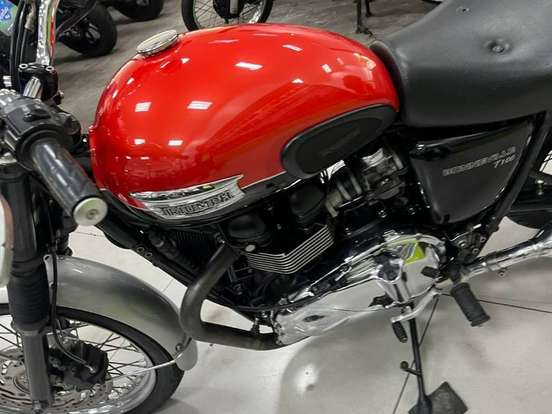 TRIUMPH-BONNEVILLE T 100 865 TRIUMPH-BONNEVILLE T 100 865-2015