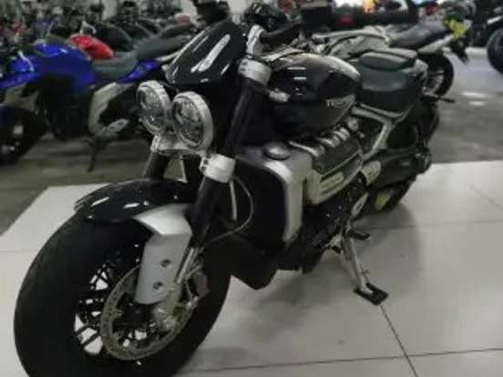 TRIUMPH-ROCKET III R TRIUMPH-ROCKET III R-2020