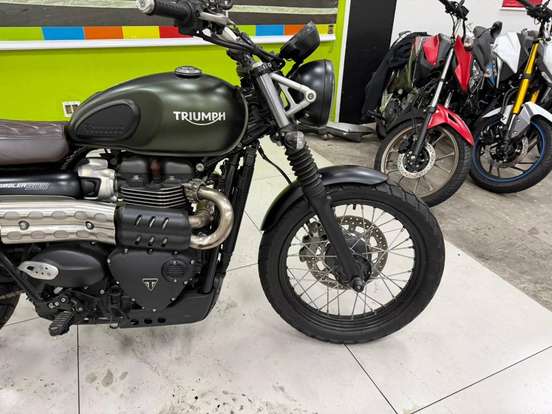 TRIUMPH-SCRAMBLER 900-2023