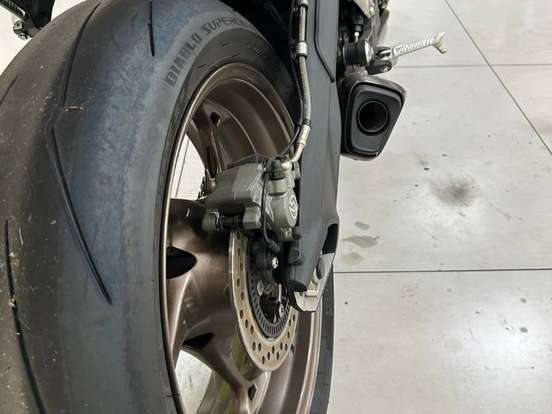 TRIUMPH-STREET TRIPLE 765 RS TRIUMPH-STREET TRIPLE 765 RS-2023