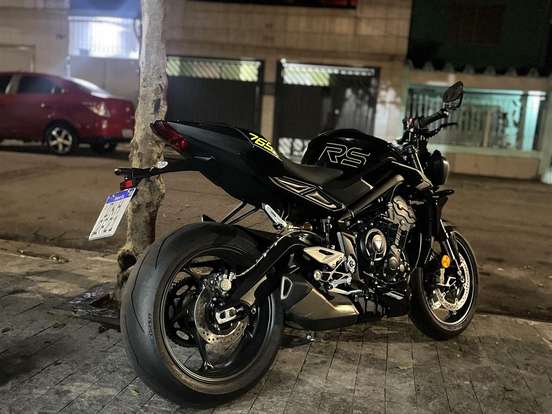 TRIUMPH-STREET TRIPLE 765 RS TRIUMPH-STREET TRIPLE 765 RS-2024