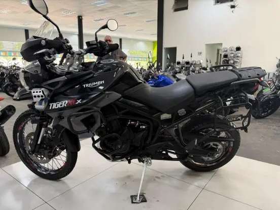 TRIUMPH-TIGER 800 XCX TRIUMPH-TIGER 800 XCX-2016