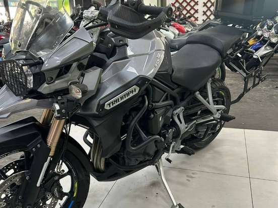 TRIUMPH-TIGER EXPLORER ABS TRIUMPH-TIGER EXPLORER ABS-2015