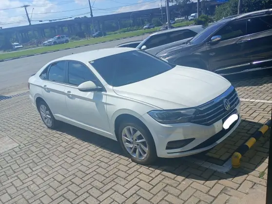 VOLKSWAGEN JETTA 1.4 250 TSI TOTAL FLEX COMFORTLINE TIPTRONIC VOLKSWAGEN JETTA 1.4 250 TSI TOTAL FLEX COMFORTLINE TIPTRONIC