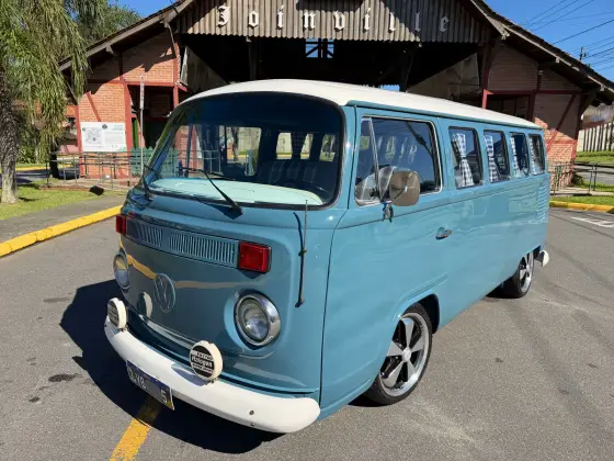 VOLKSWAGEN KOMBI 1.6 LUXO 8V GASOLINA 3P MANUAL