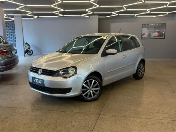 VOLKSWAGEN POLO 1.6 MI 8V E-FLEX 4P MANUAL VOLKSWAGEN POLO 1.6 MI 8V E-FLEX 4P MANUAL