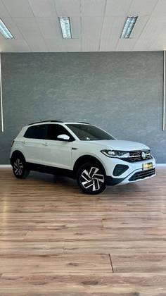 VOLKSWAGEN T-CROSS 1.0 200 TSI TOTAL FLEX COMFORTLINE AUTOMÁTICO
