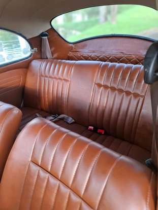 VOLKSWAGEN-FUSCA-1961