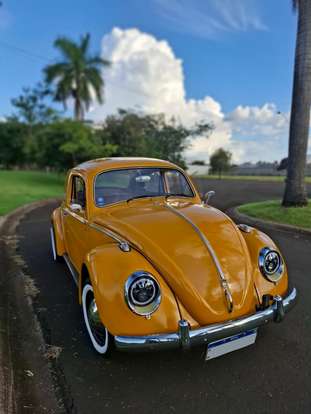 VOLKSWAGEN-FUSCA-1961