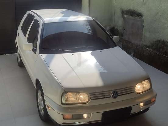 VOLKSWAGEN-GOLF-2.0 MI GLX 8V GASOLINA 4P MANUAL VOLKSWAGEN-GOLF-1996
