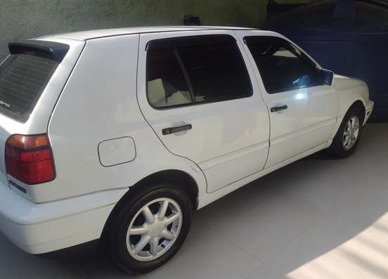 VOLKSWAGEN-GOLF-1996