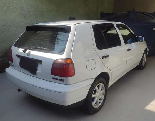 VOLKSWAGEN-GOLF-1996