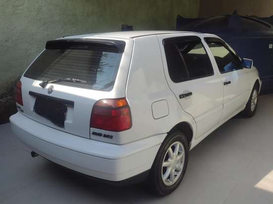 VOLKSWAGEN-GOLF-2.0 MI GLX 8V GASOLINA 4P MANUAL VOLKSWAGEN-GOLF-1996