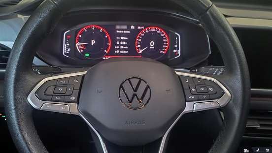 VOLKSWAGEN-TAOS-2021