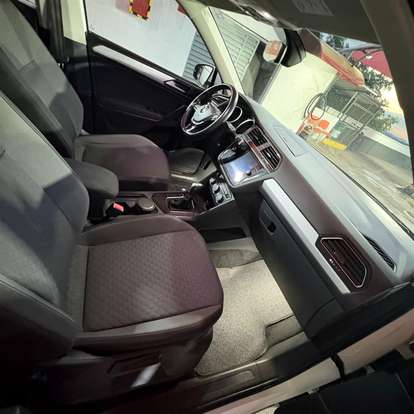 VOLKSWAGEN-TIGUAN-2018