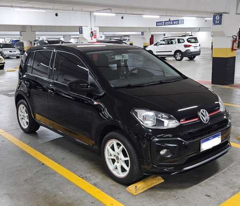 VOLKSWAGEN-UP-2017