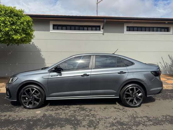 VOLKSWAGEN-VIRTUS-2023