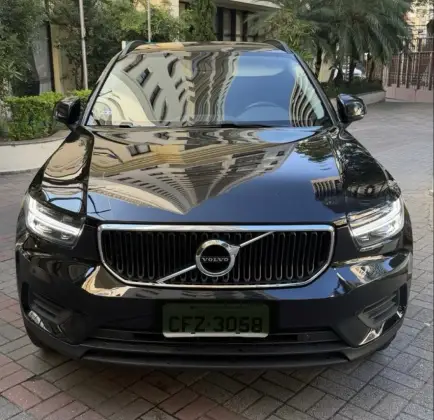 VOLVO XC40 2.0 T4 GASOLINA GEARTRONIC