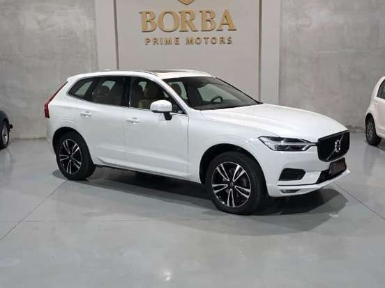 VOLVO-XC60-2.0 T5 GASOLINA MOMENTUM AWD GEARTRONIC VOLVO-XC60-2018