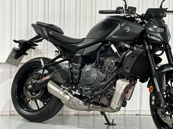 YAMAHA-MT-07 CONNECTED ABS-2025