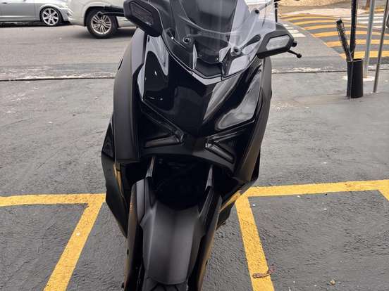 YAMAHA-XMAX 300 CONNECTED ABS YAMAHA-XMAX 300 CONNECTED ABS-2025