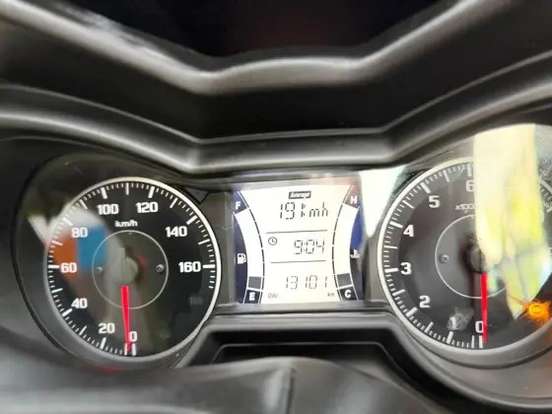 YAMAHA-XMAX ABS-2024