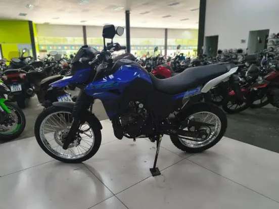 YAMAHA-XTZ 250 LANDER CONNECTED-2026