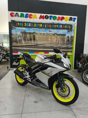 YAMAHA-YZF R15-2024